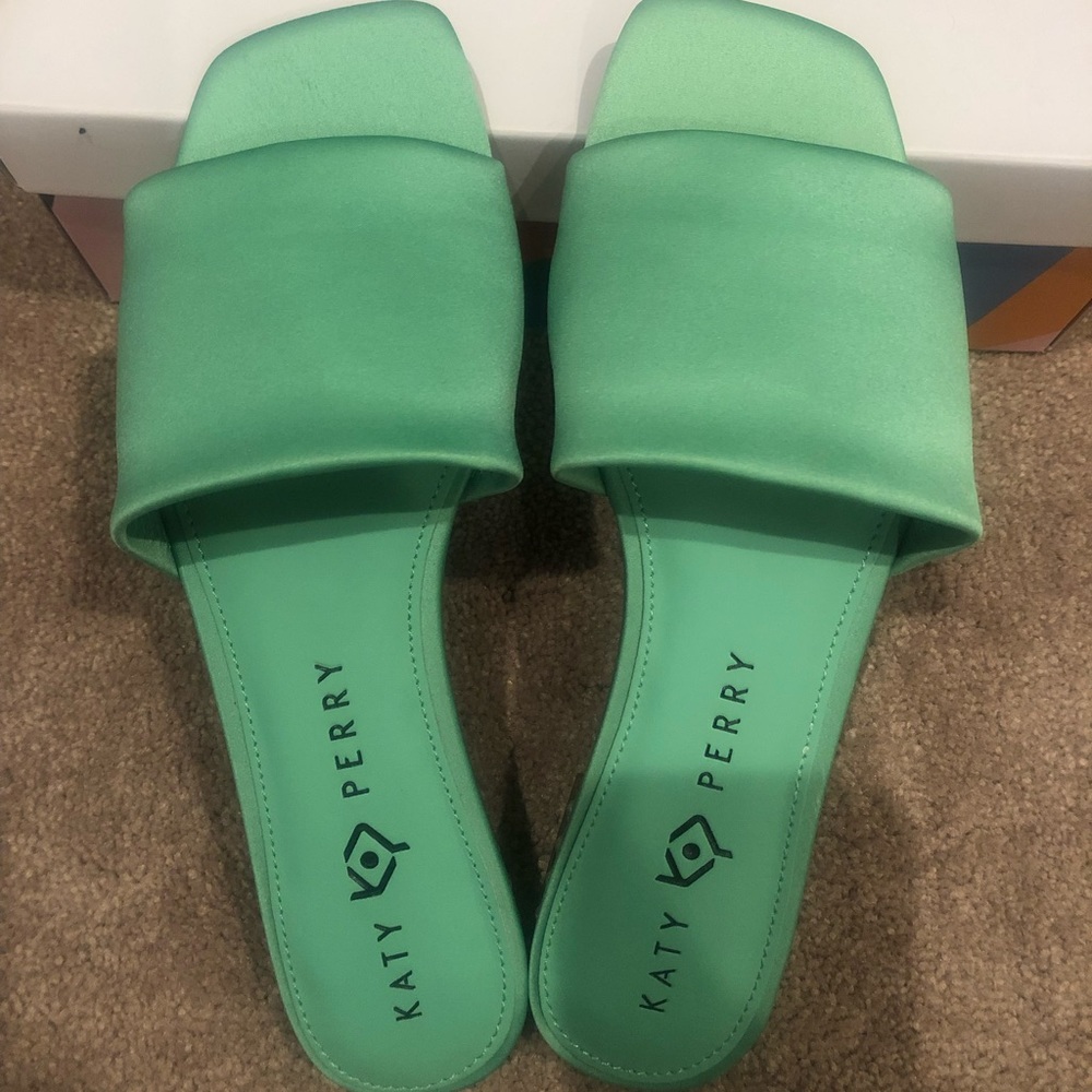 Katy Perry “the pearl” stretch satin sandals